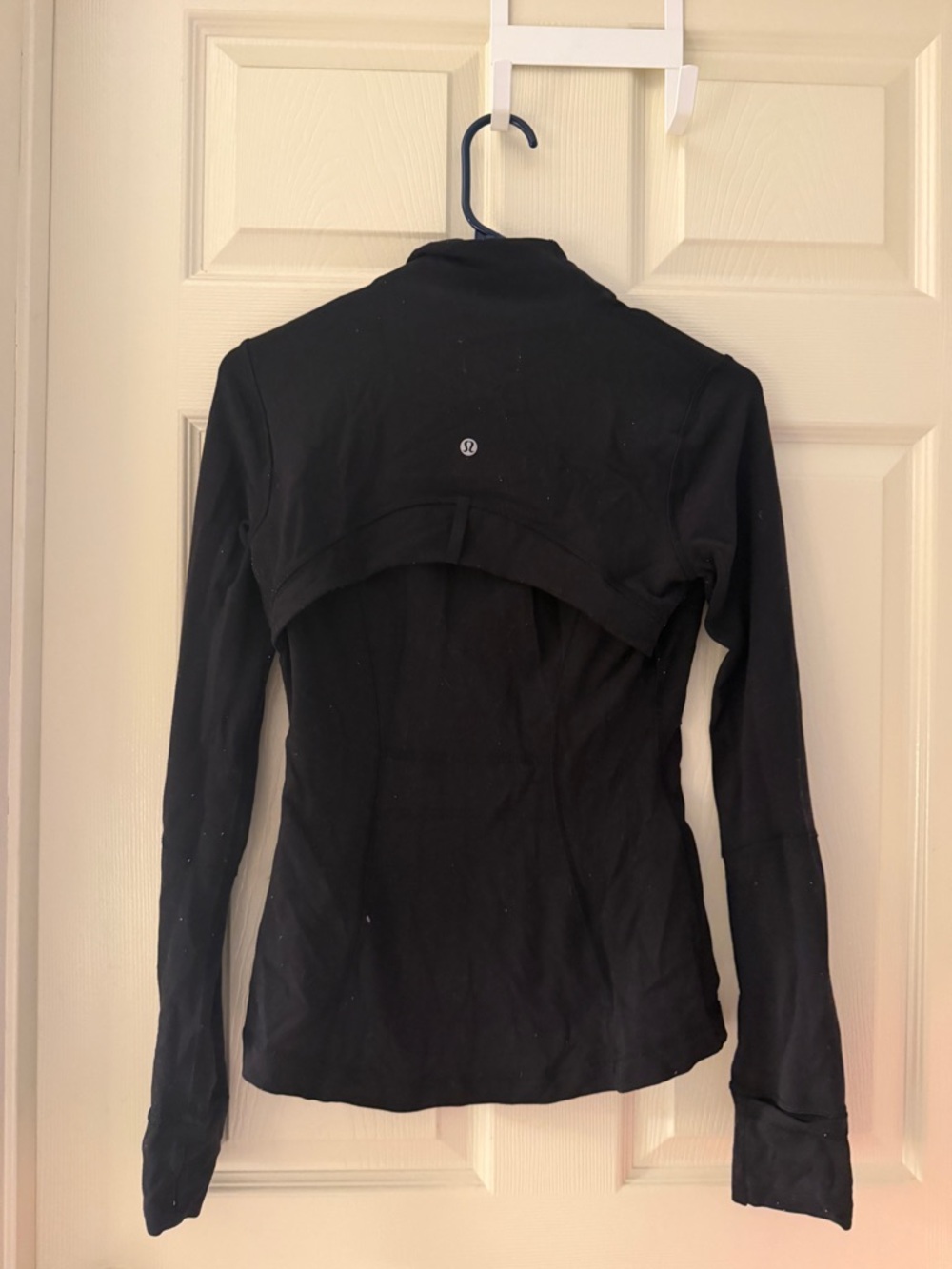 lululemon athletica Black Long Sleeve Pullover Jacket